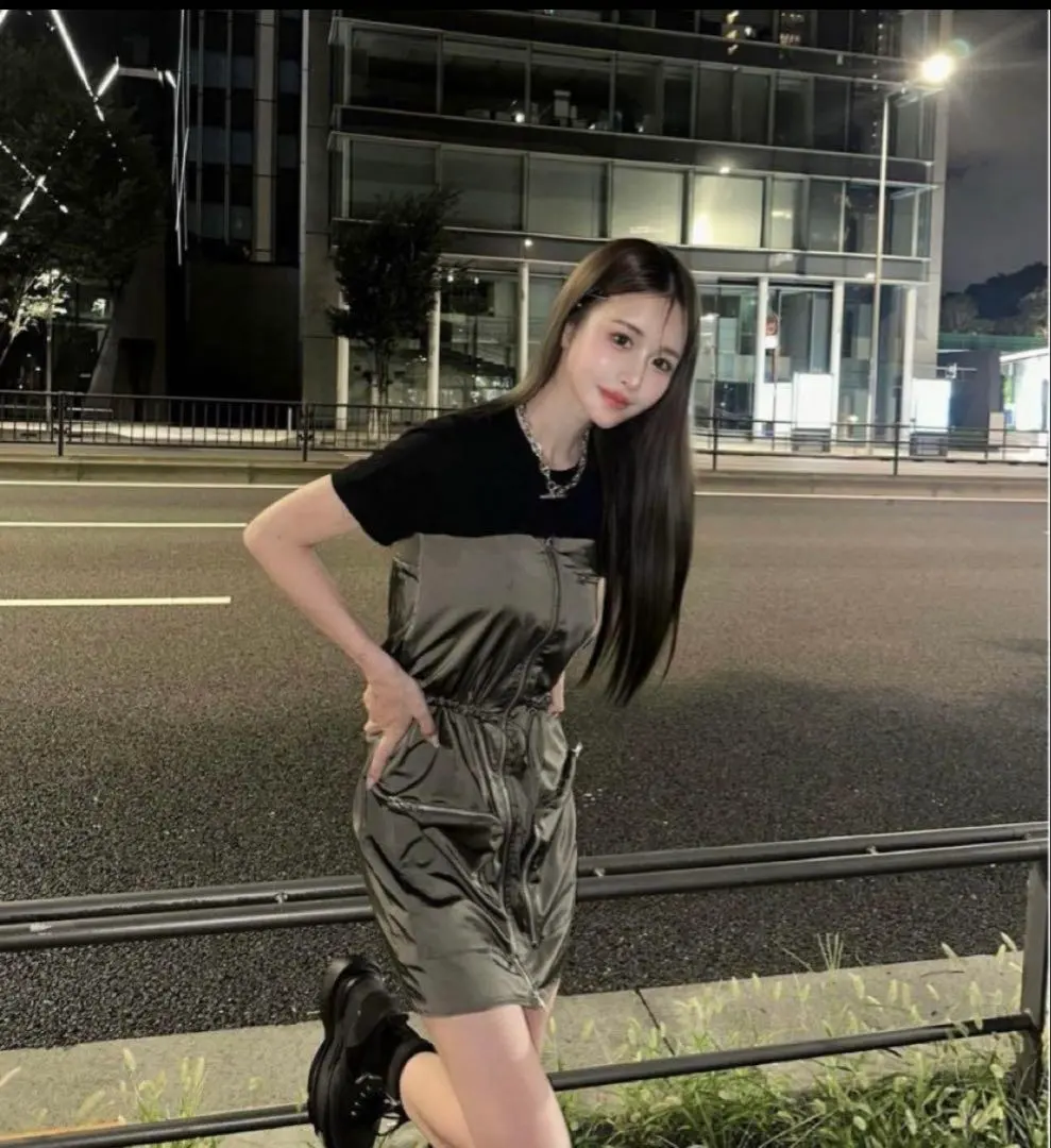 2026年最新】鈴木亜美 tシャツの人気アイテム - メルカリ