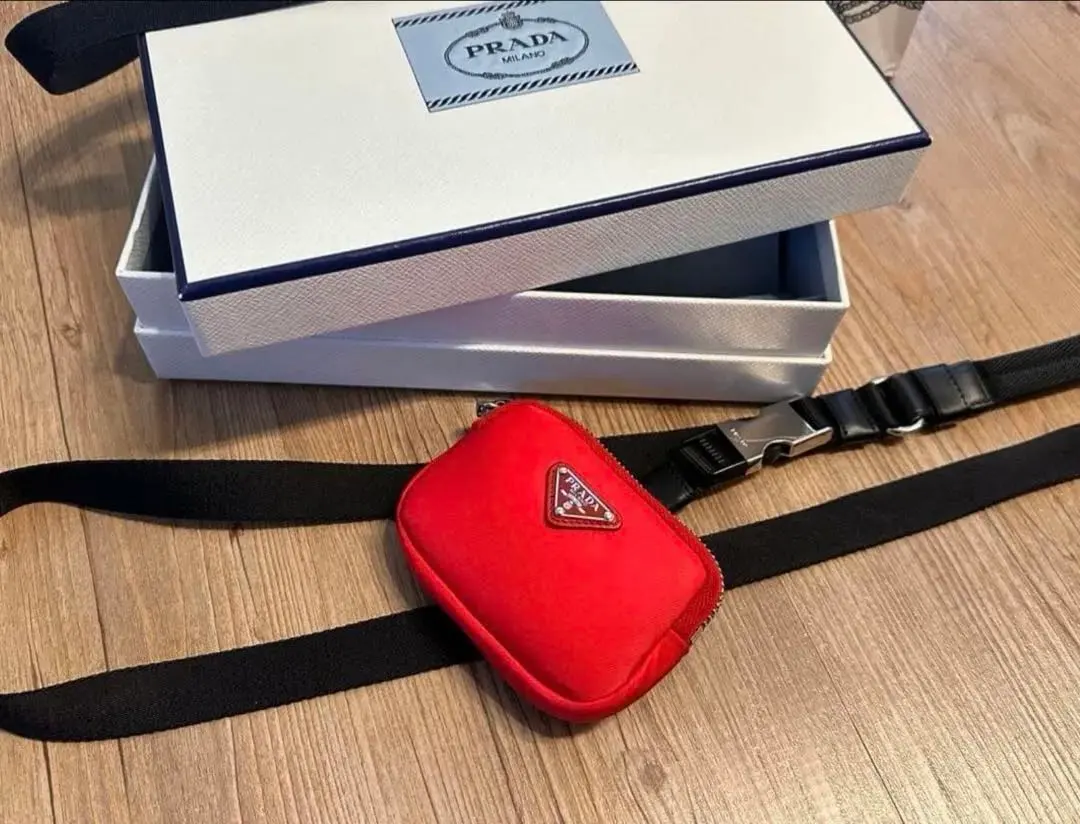 2026年最新】PRADA ペット用品の人気アイテム - メルカリ