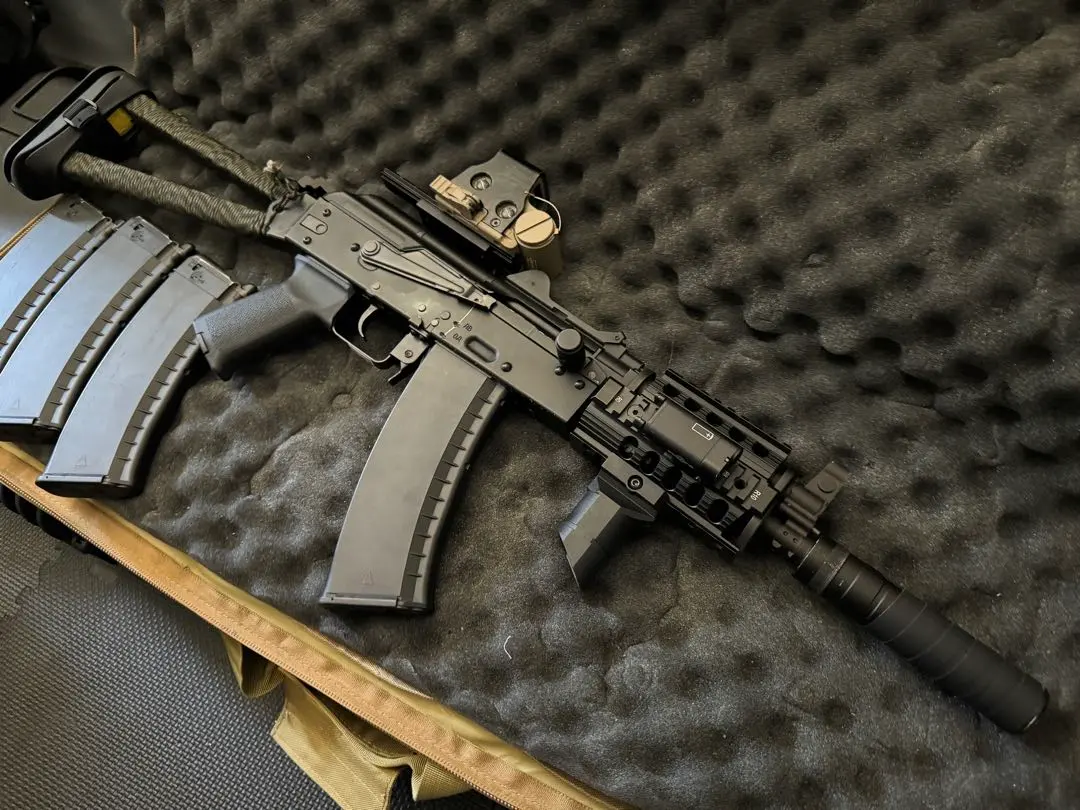 KSC AKS74U GBB ガスブロ カスタムパーツ付き KSC AKS74U GBB ガスブロ