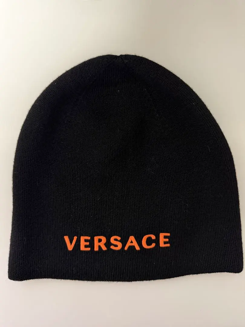 2026年最新】ヴェルサーチ ニット帽の人気アイテム - メルカリ