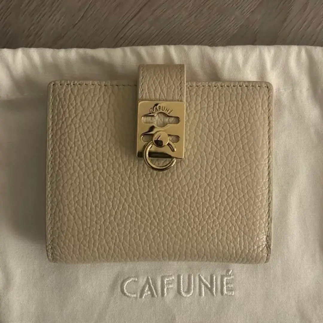 2026年最新】Cafune 二つ折り財布の人気アイテム - メルカリ