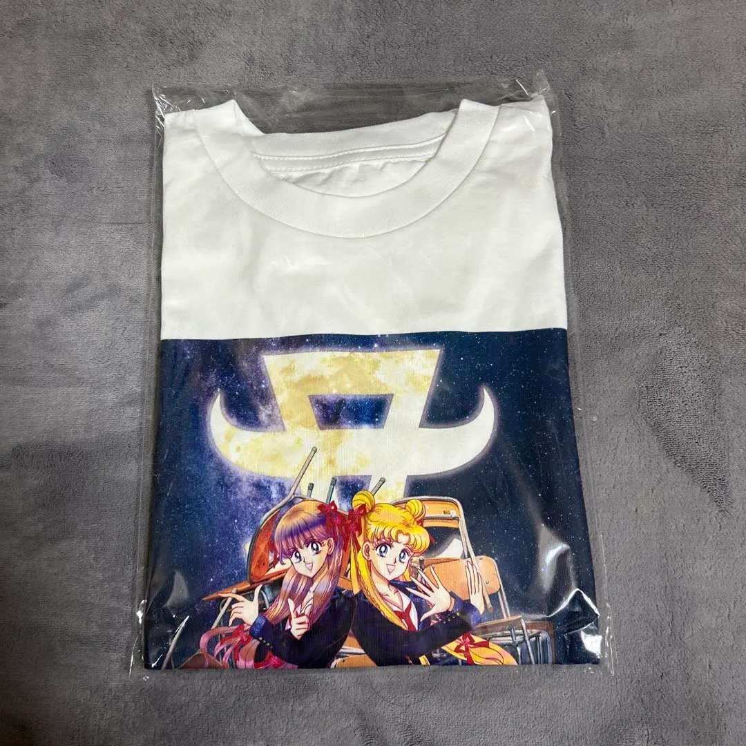 浜崎あゆみ×セーラームーンTシャツLサイズ