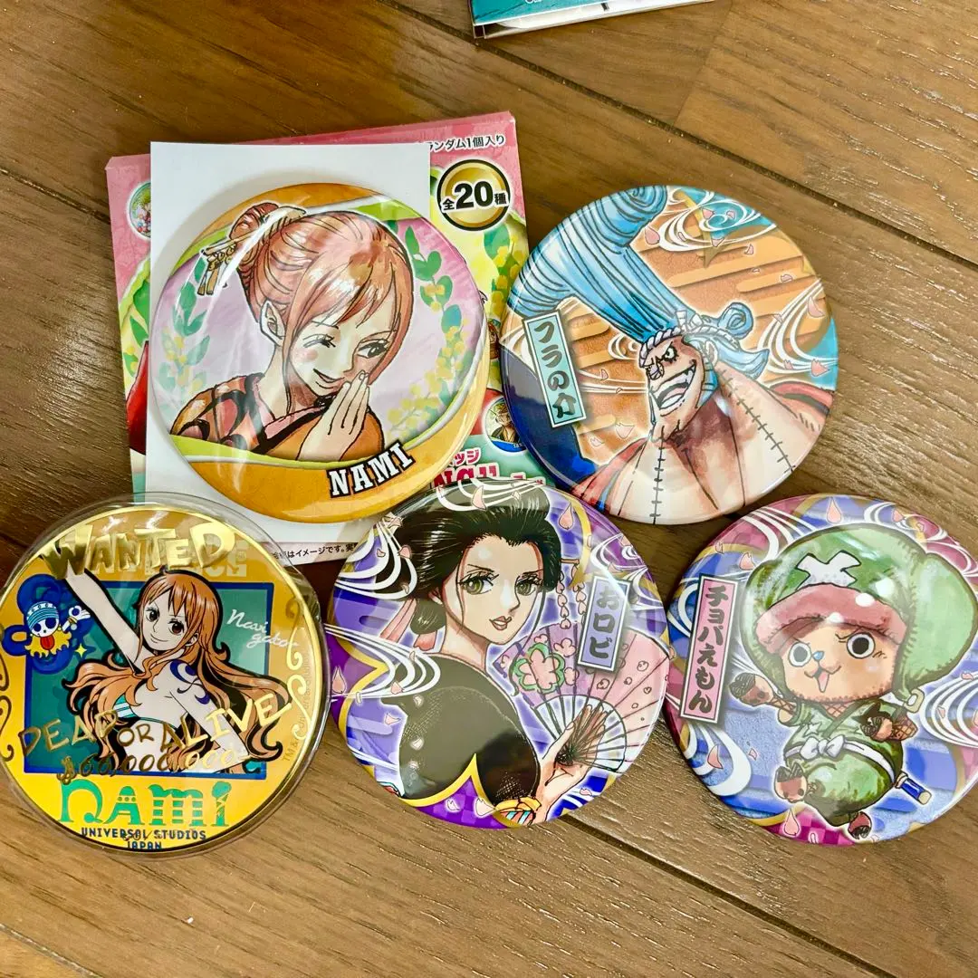 2025年最新】ワンピース usj 缶バッジ ナミの人気アイテム - メルカリ