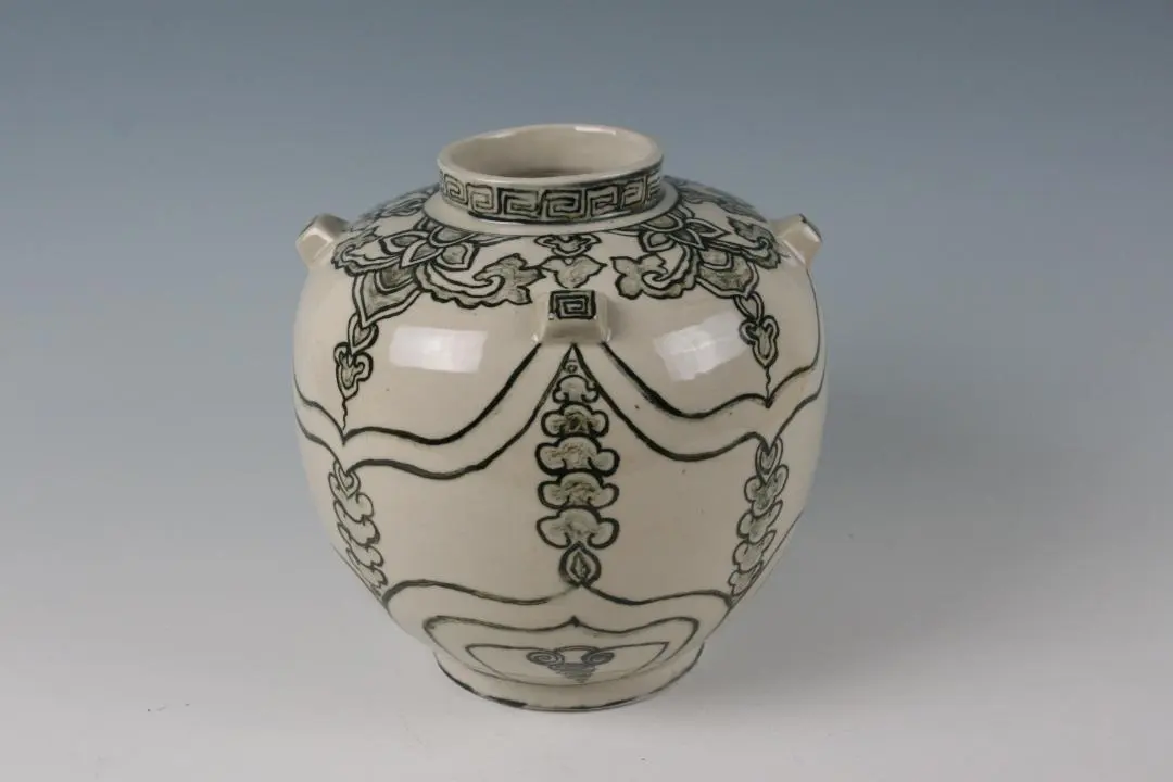 2026年最新】四耳壺の人気アイテム - メルカリ