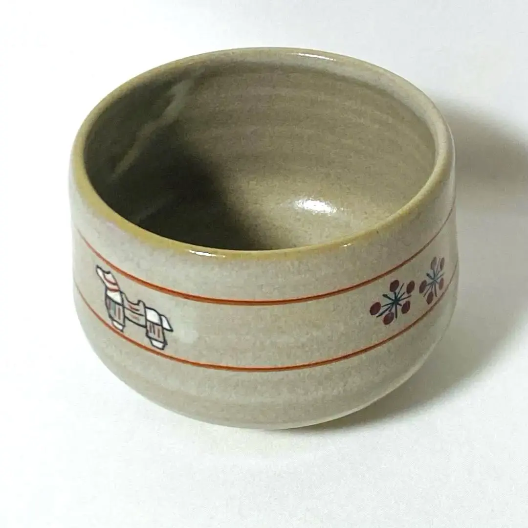 赤膚焼 古瀬堯三造 奈良絵茶碗（共箱） B496b「赤膚山 干支 茶