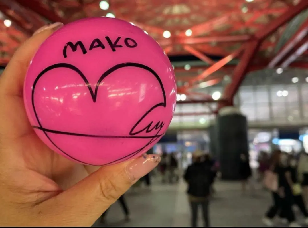 KCON 2024 NiziU 二ジュー サインボール マヤ MAYA