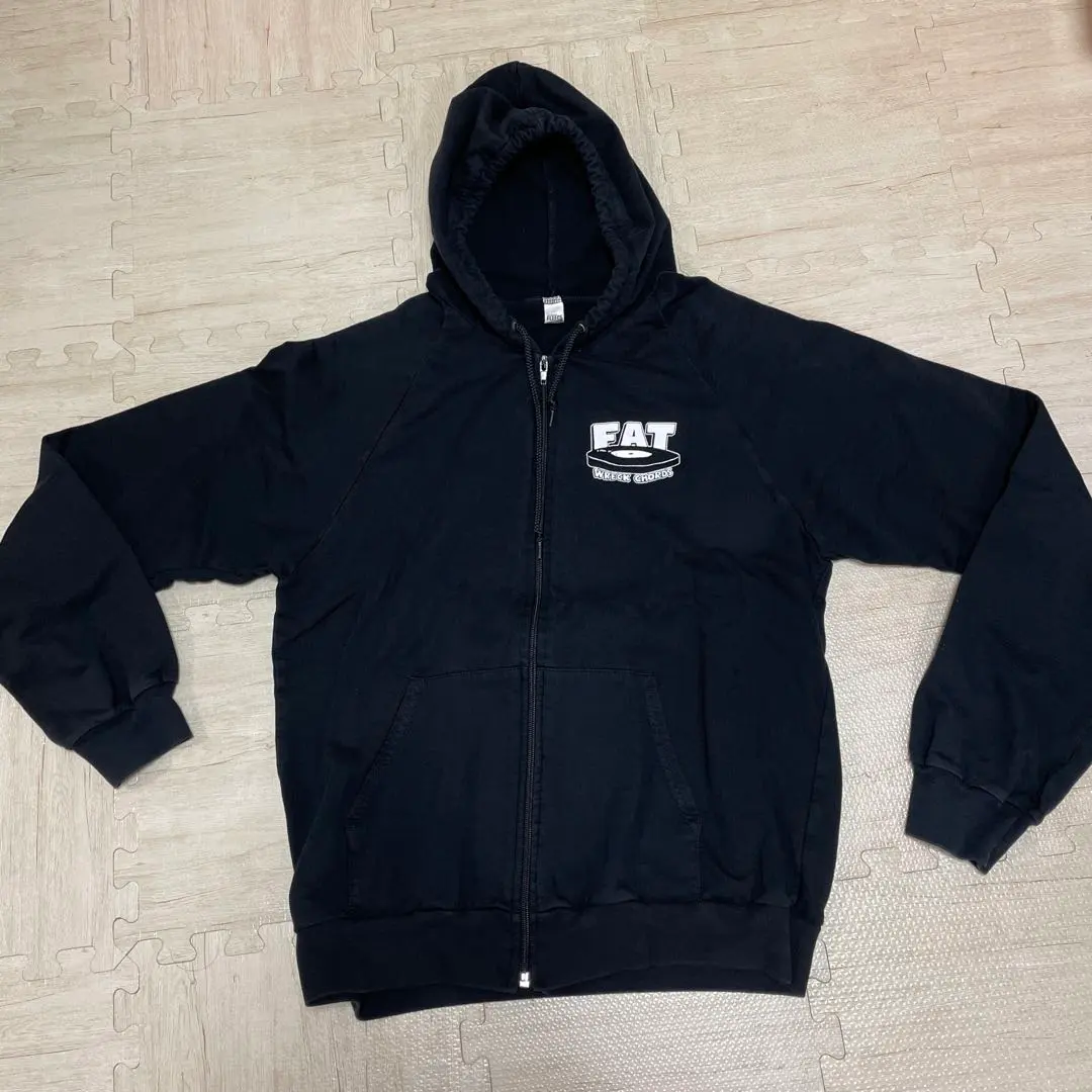 2026年最新】fat wreck chords パーカーの人気アイテム - メルカリ