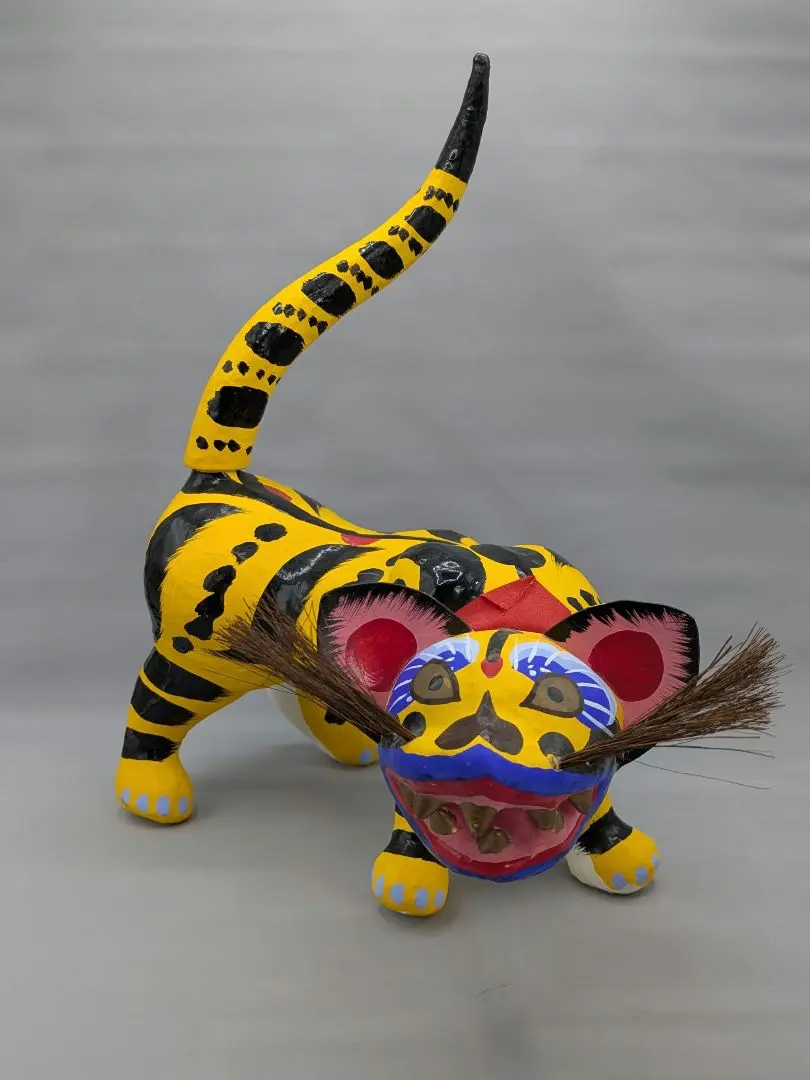 出雲の民芸『張子虎』 | 象々の郷土玩具 張子虎 高橋孝市 全長45cm