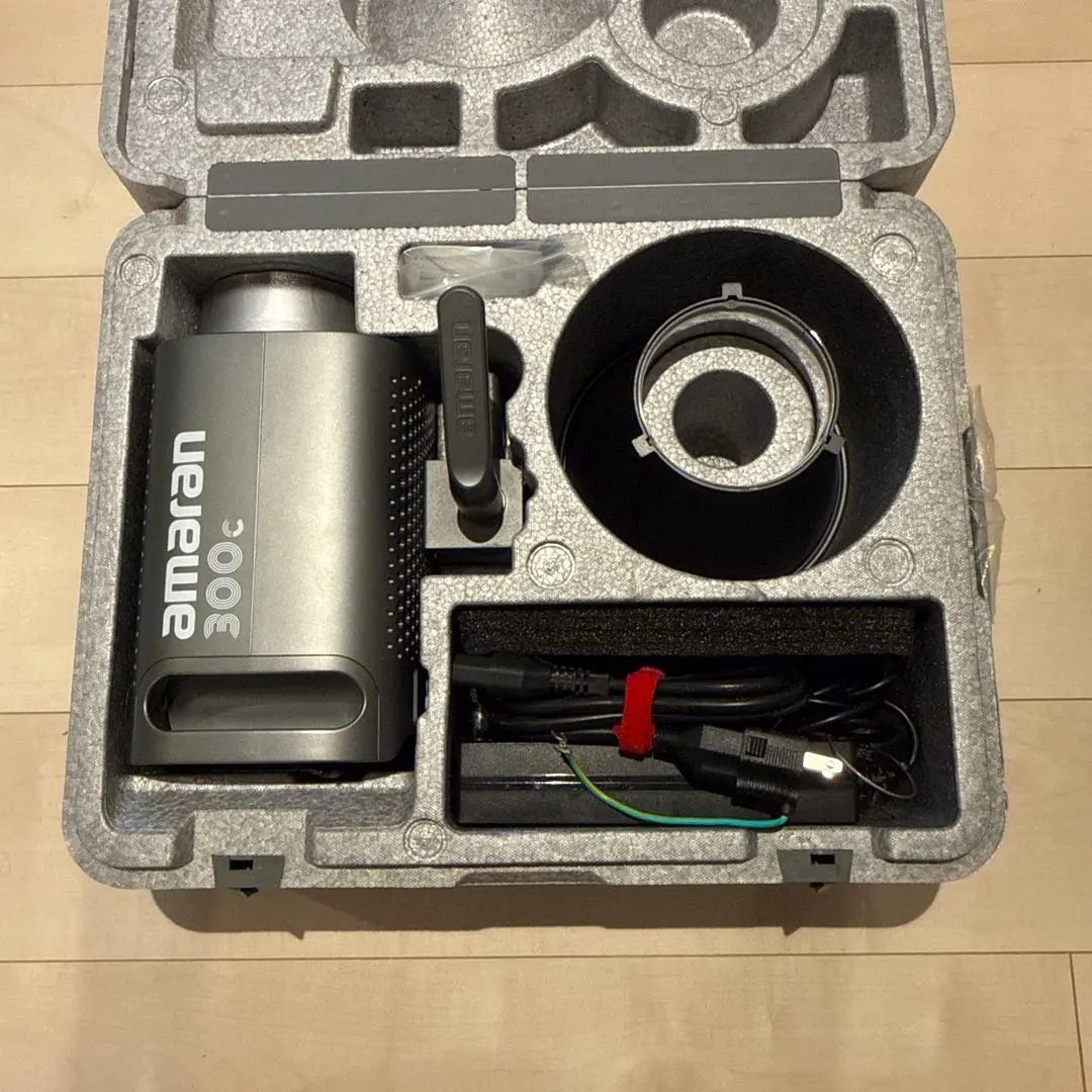 2026年最新】aputure 300の人気アイテム - メルカリ