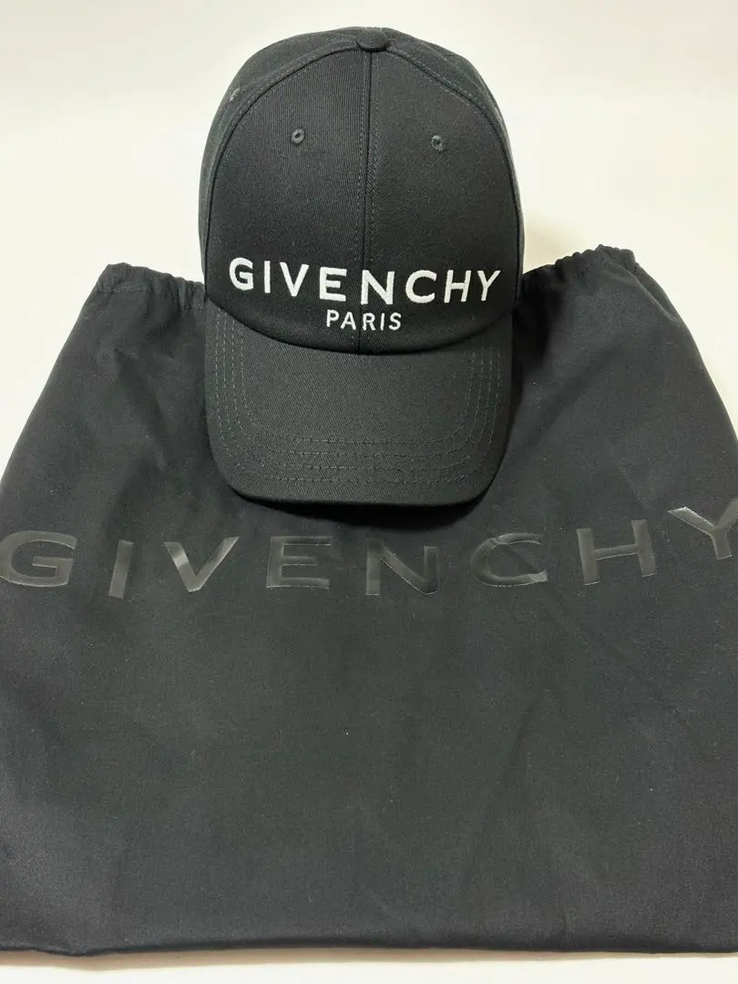 2026年最新】Givenchy キャップの人気アイテム - メルカリ