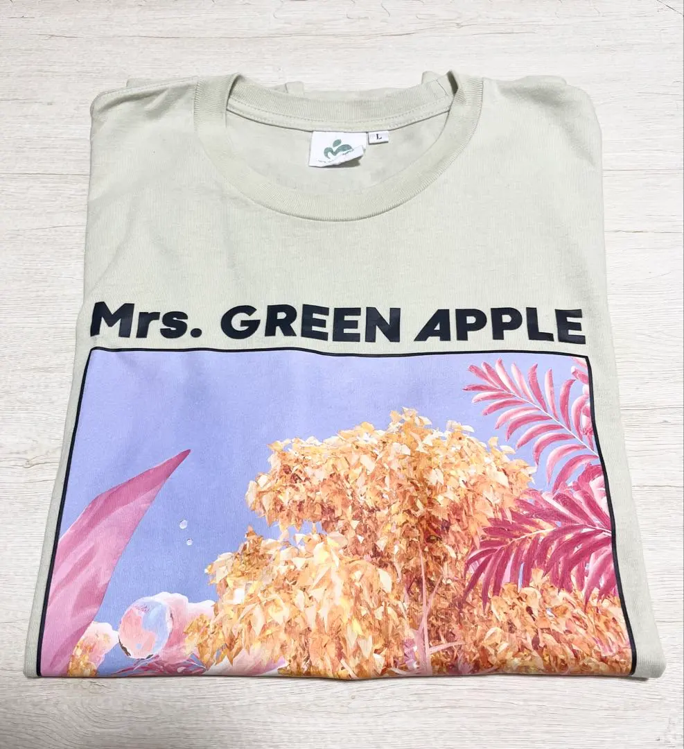 2026年最新】mrs.green apple tシャツ utopiaの人気アイテム - メルカリ