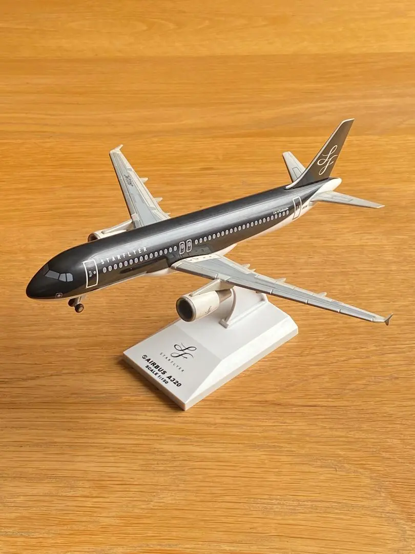 模型飛行機 ジェミニジェッツ エアフランス A320-200 JcWings 1/200