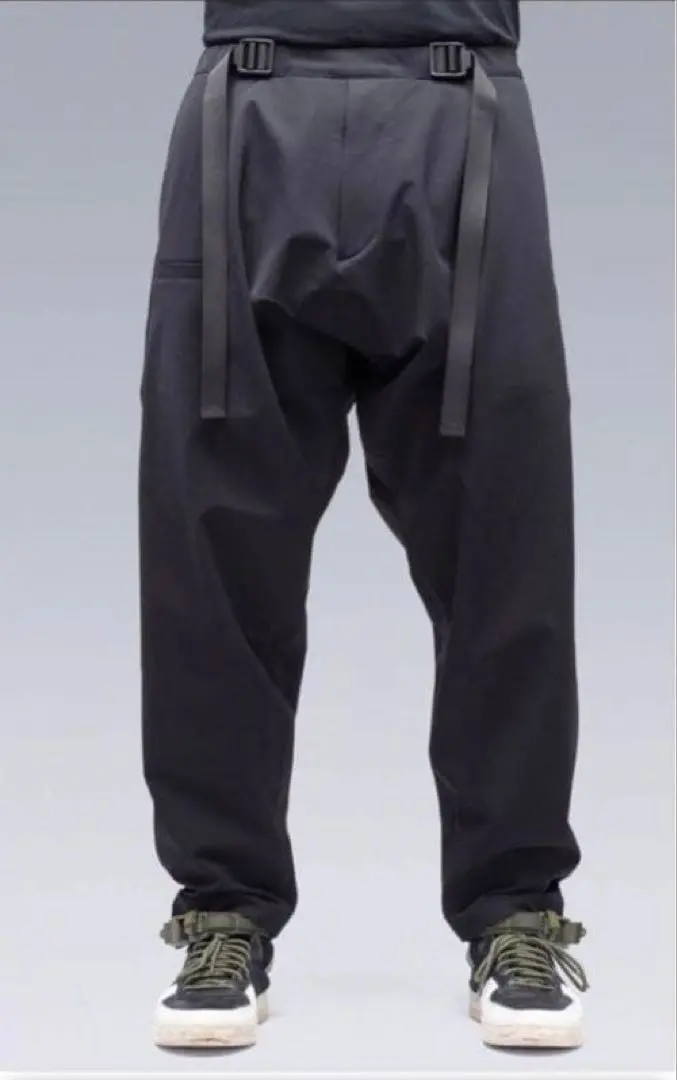 2026年最新】ACRONYM サルエルパンツの人気アイテム - メルカリ