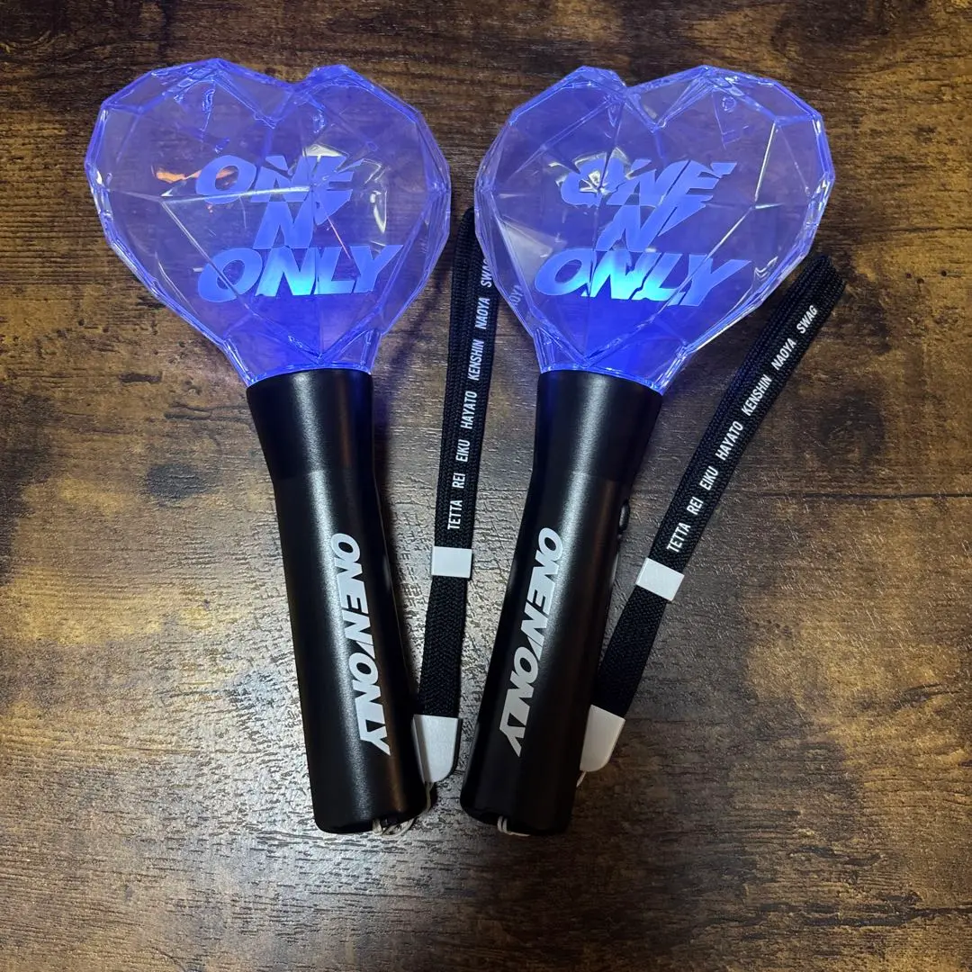 ONE N' ONLY ペンライト 004 006 ワンエンオンリー スワッくん ONE N