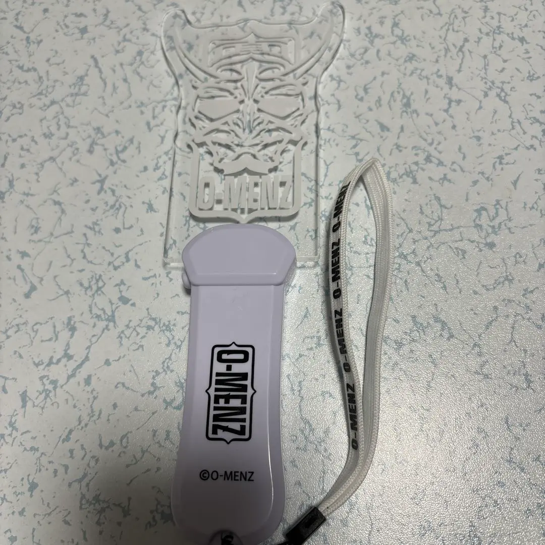 O-MENZ ペンライト 透明・黒