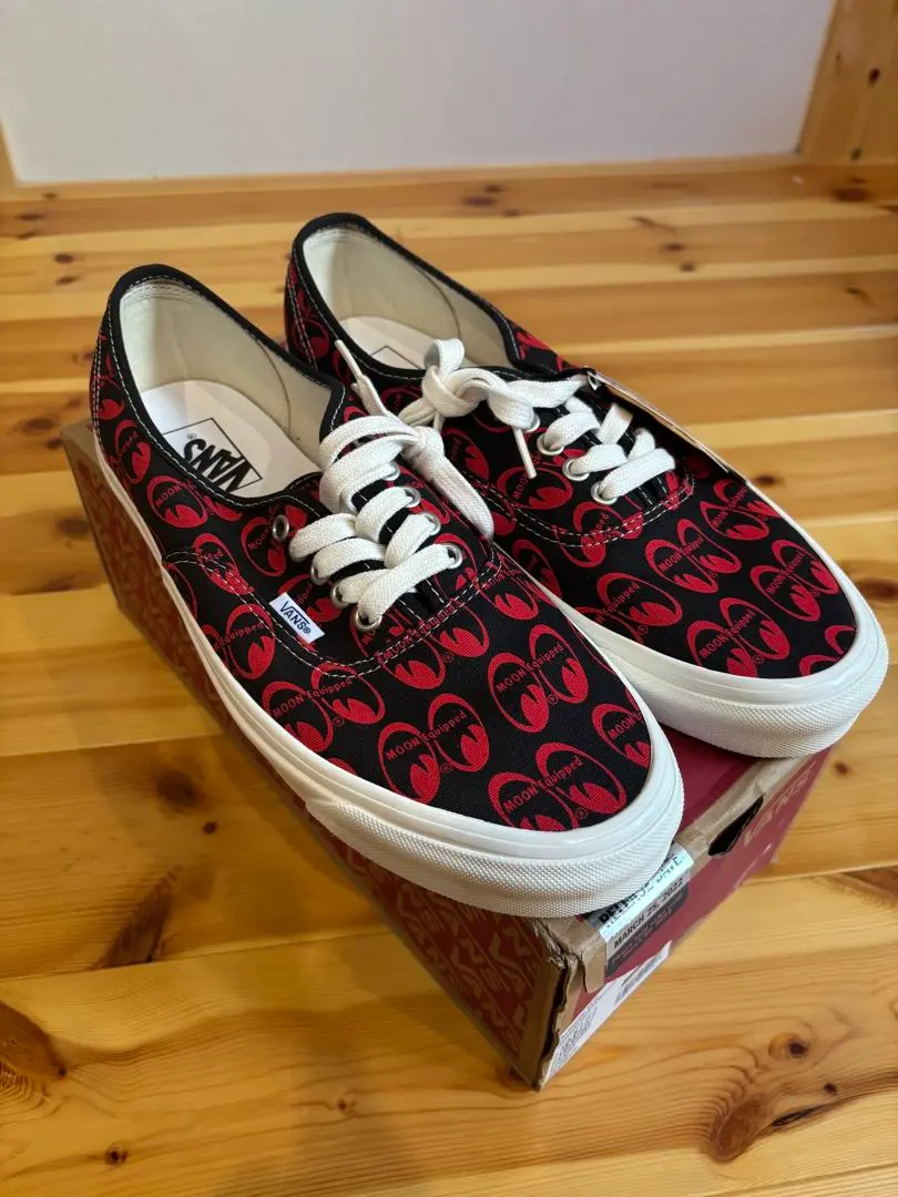 2026年最新】ムーンアイズ vansの人気アイテム - メルカリ