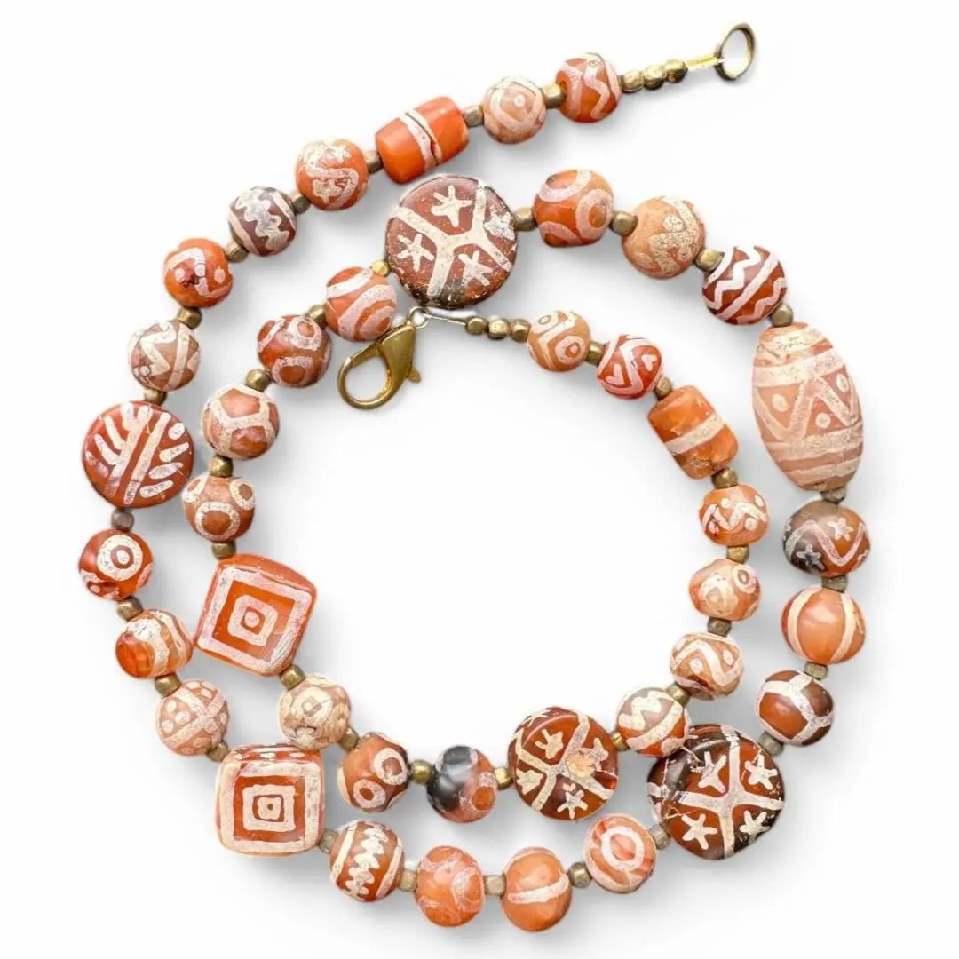 ✴︎希少✴︎1200-1700年前 エッジドカーネリアン ネックレス 52cm