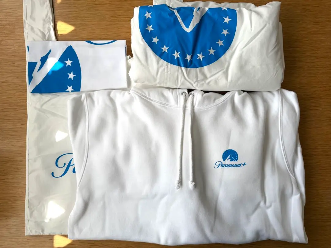 2026年最新】paramount パーカーの人気アイテム - メルカリ