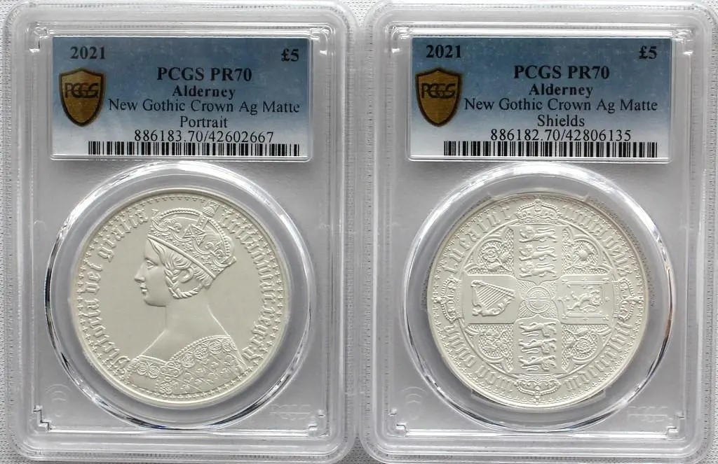 ☆大幅お値下げ‼️最終価格‼️2021 オールダーニー ゴシッククラウン