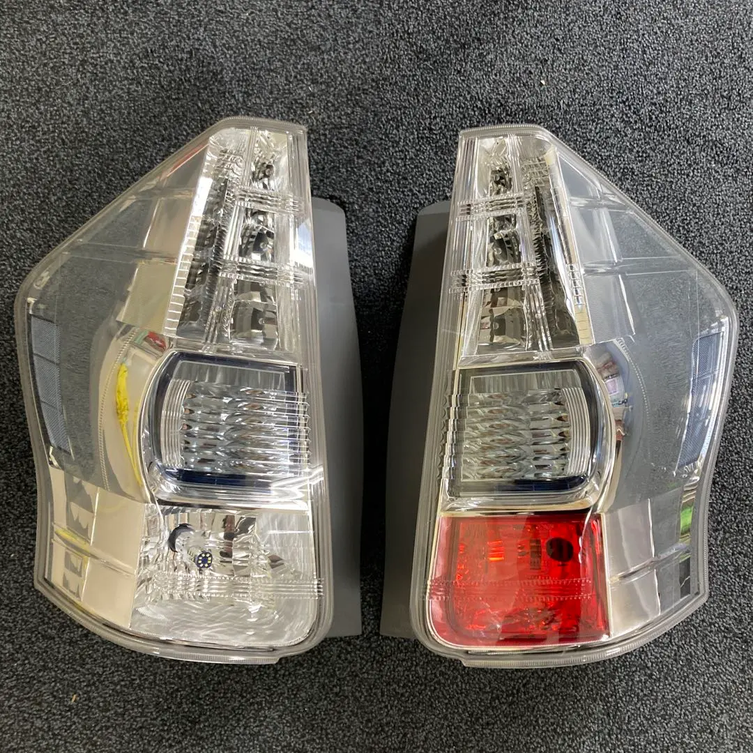 2025年最新】プリウスα テールランプ 左の人気アイテム - メルカリ