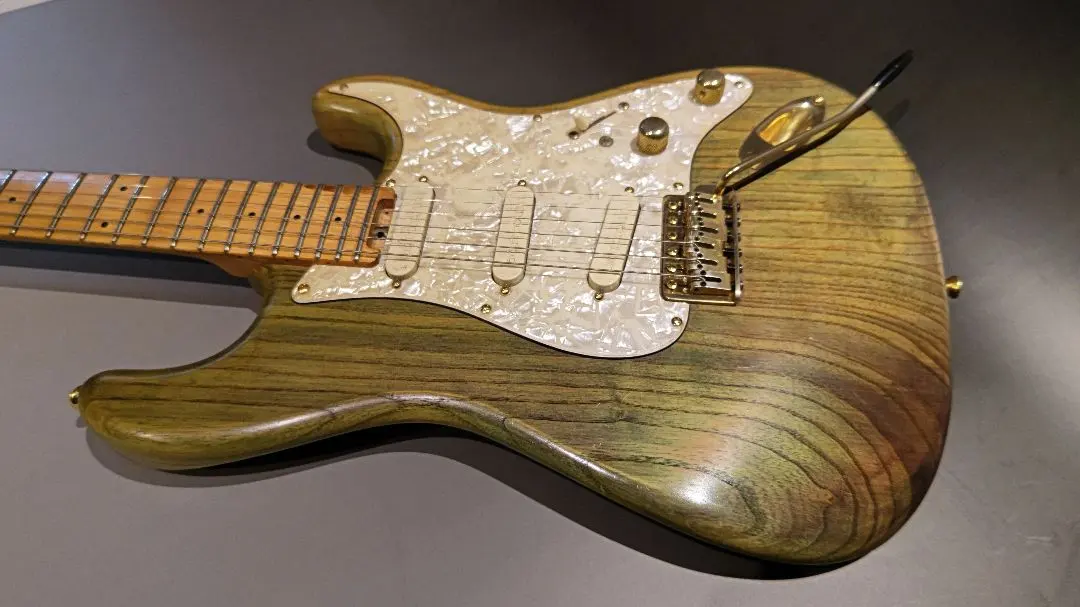 blade levinson cory wong エレキギター 美品