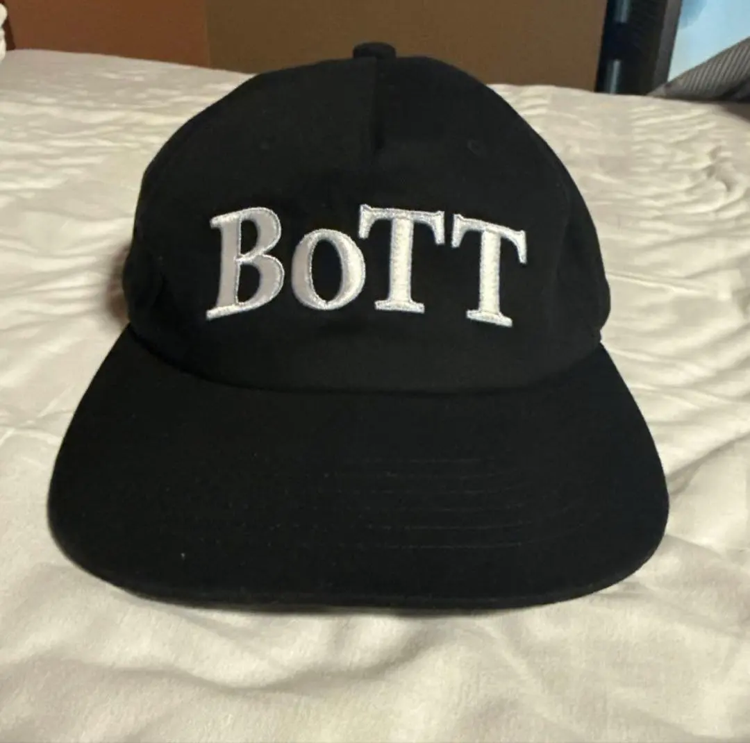 2026年最新】divinities bottの人気アイテム - メルカリ