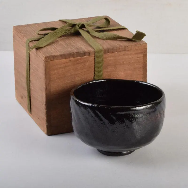 茶道具茶碗黒茶碗八事窯楽焼銘南山寿中村道年共箱N222NDY