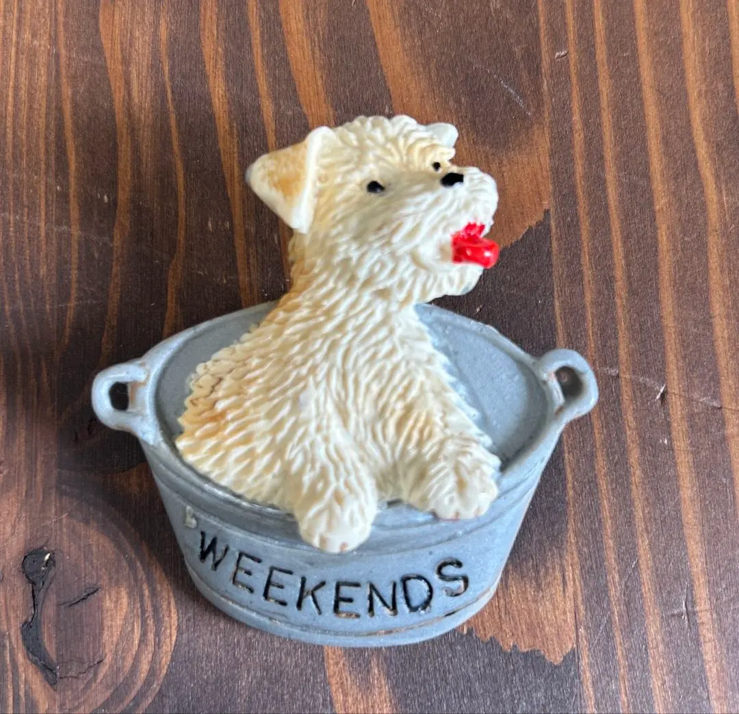 2026年最新】weekends ブローチの人気アイテム - メルカリ