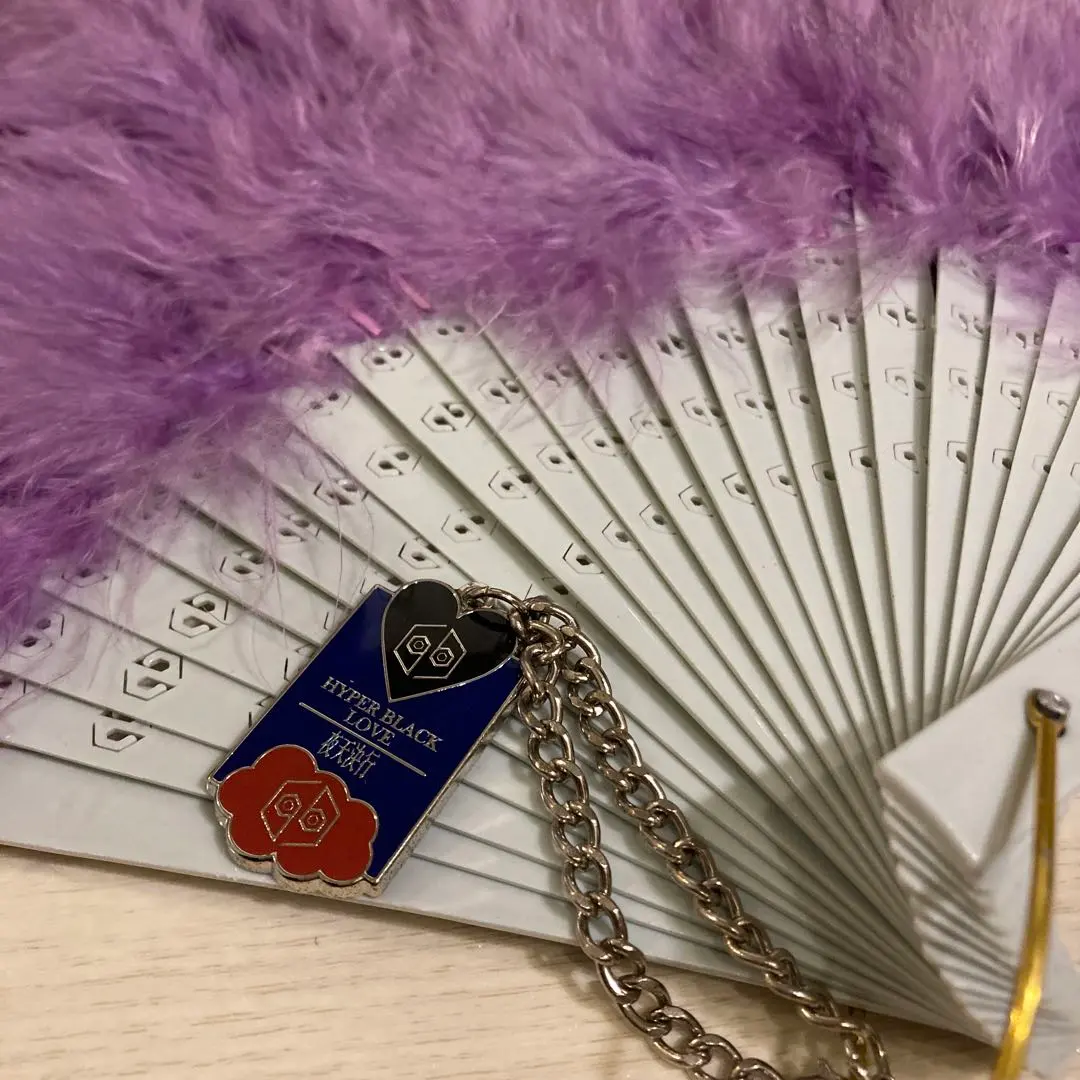 女王蜂ジュリ扇子&ペンライト&ファンクラブ会報セット売り