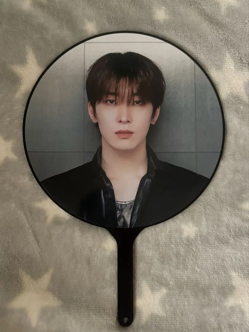 2026年最新】ウォヌ うちわ right hereの人気アイテム - メルカリ