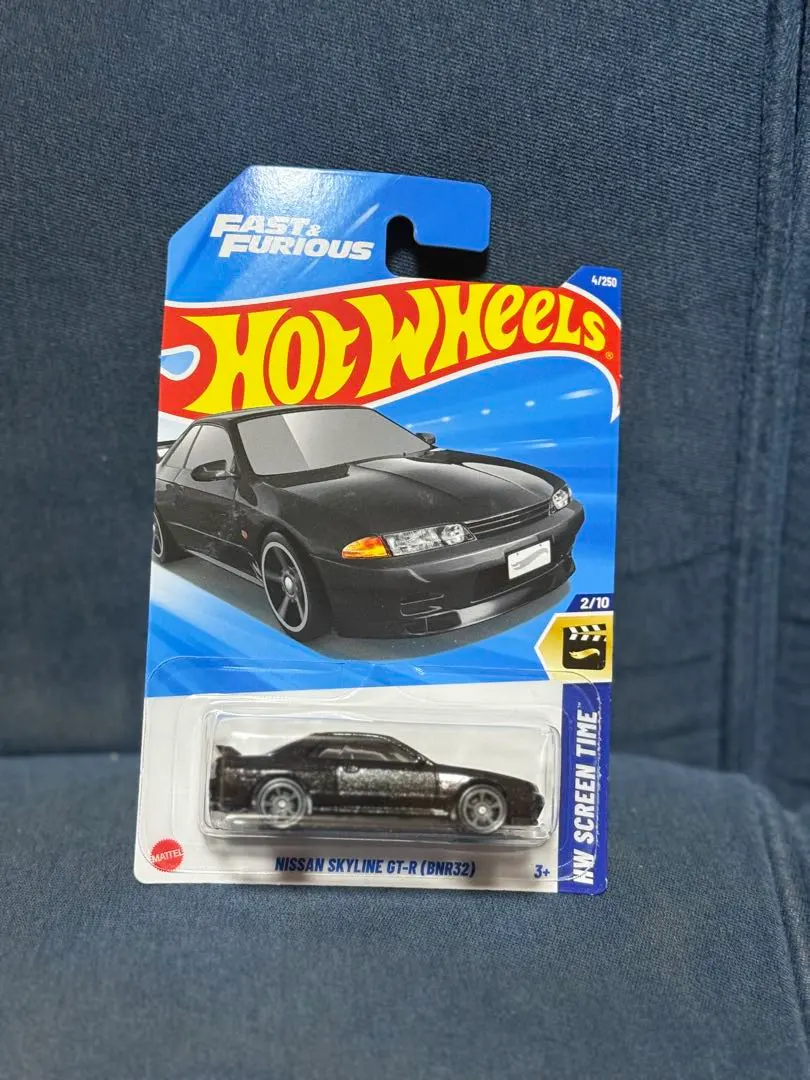 テール用ミラー付きNISSAN公式GT-R NISMOミニカー1/43スケール