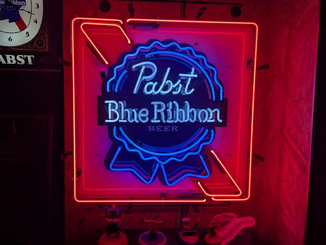 2026年最新】pabst blue ribbon ライトの人気アイテム - メルカリ