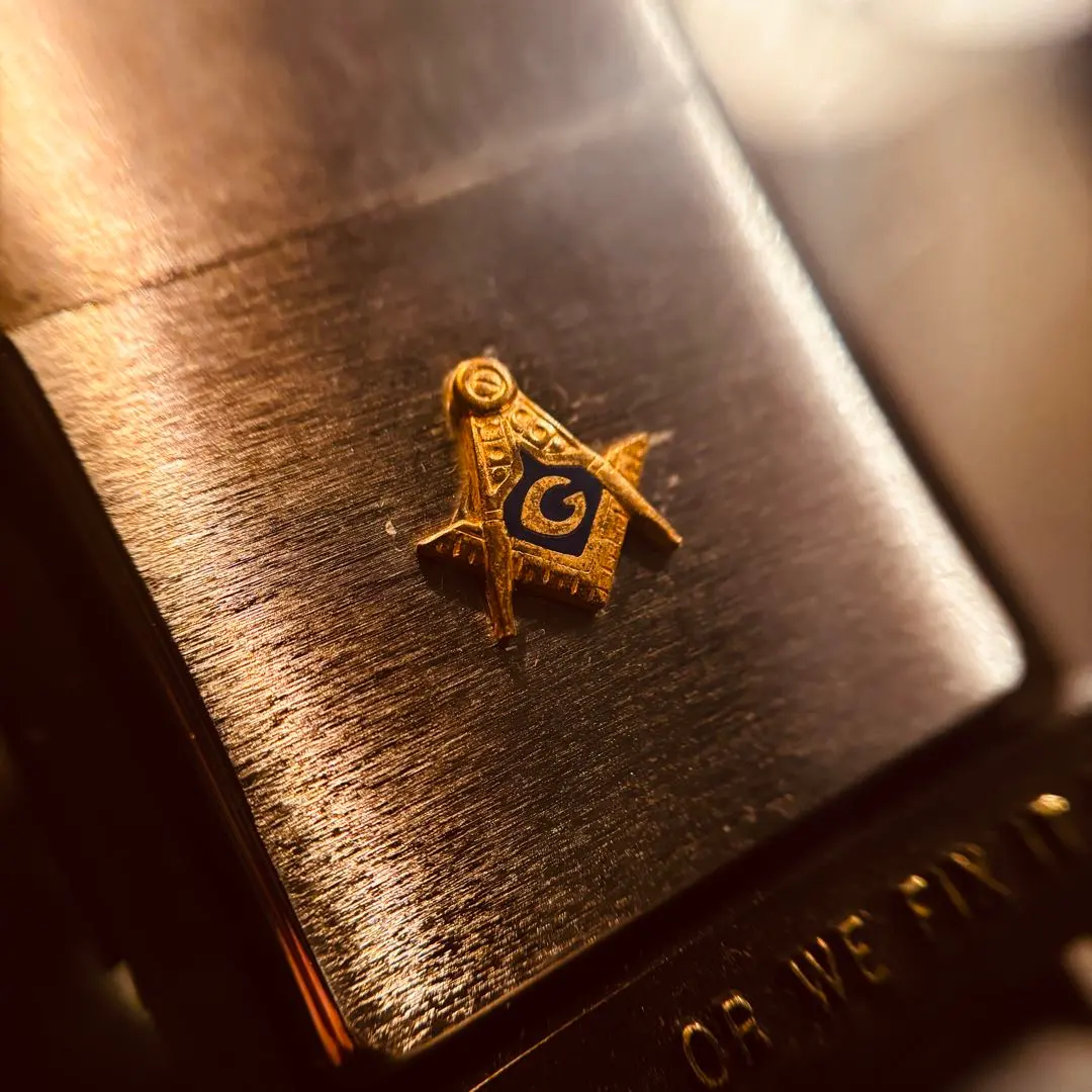 最愛の悪魔☆デビル☆フリーメイソン☆シユライナー双頭鷲☆ゴールド