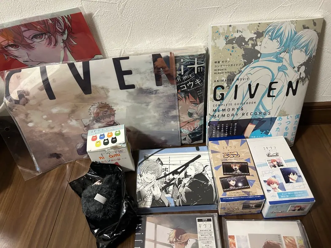 2026年最新】ギブン クリアファイルの人気アイテム - メルカリ