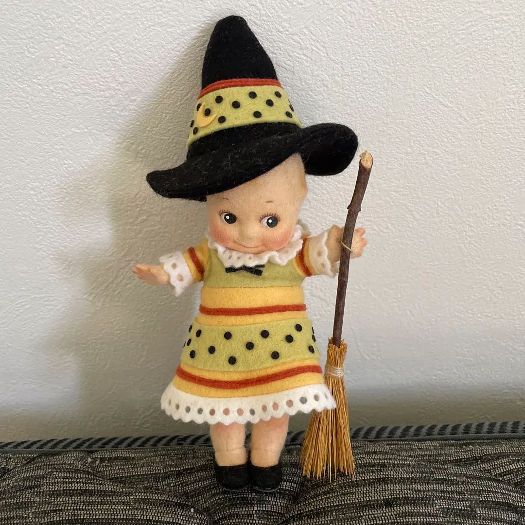 R.John Wright ジョンライト キューピーブートニア