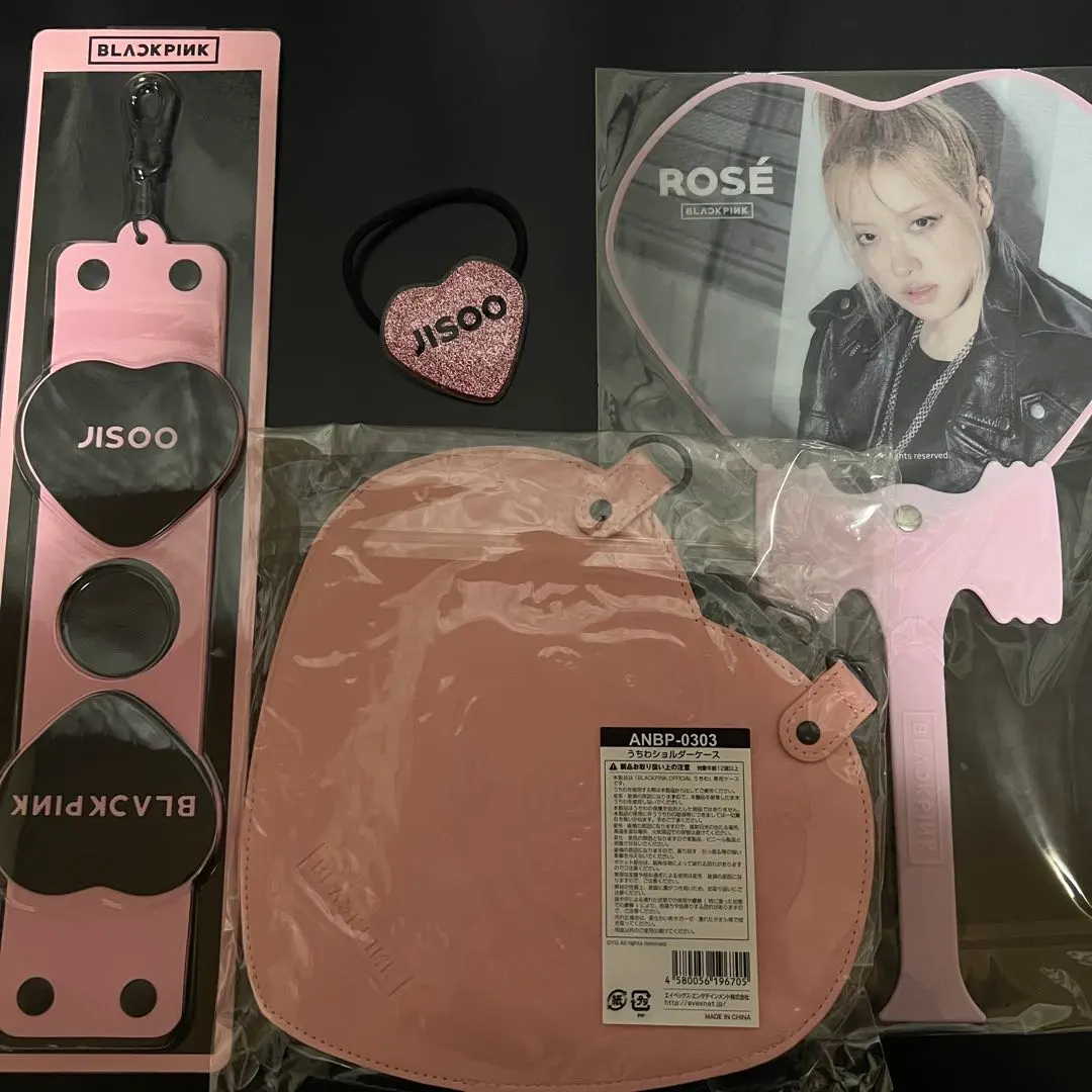 2026年最新】blackpink ペンライトホルダー ロゼの人気アイテム - メルカリ