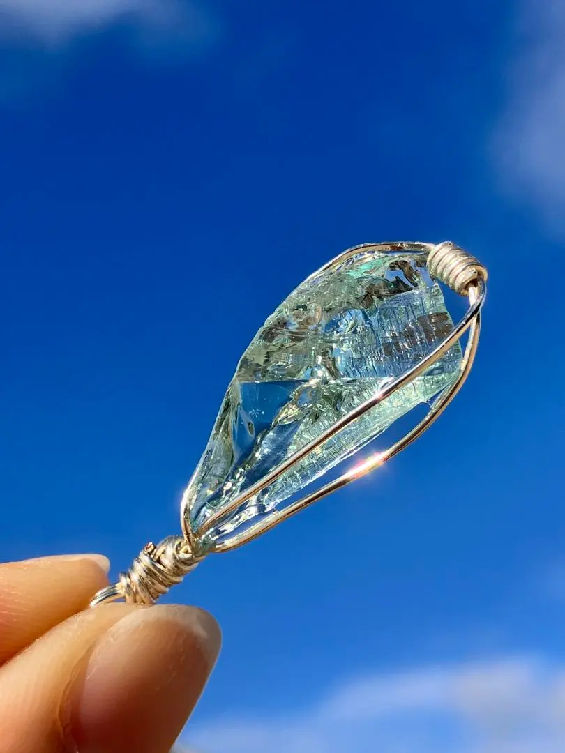 2026年最新】レインボーアンダラクリスタルの人気アイテム - メルカリ