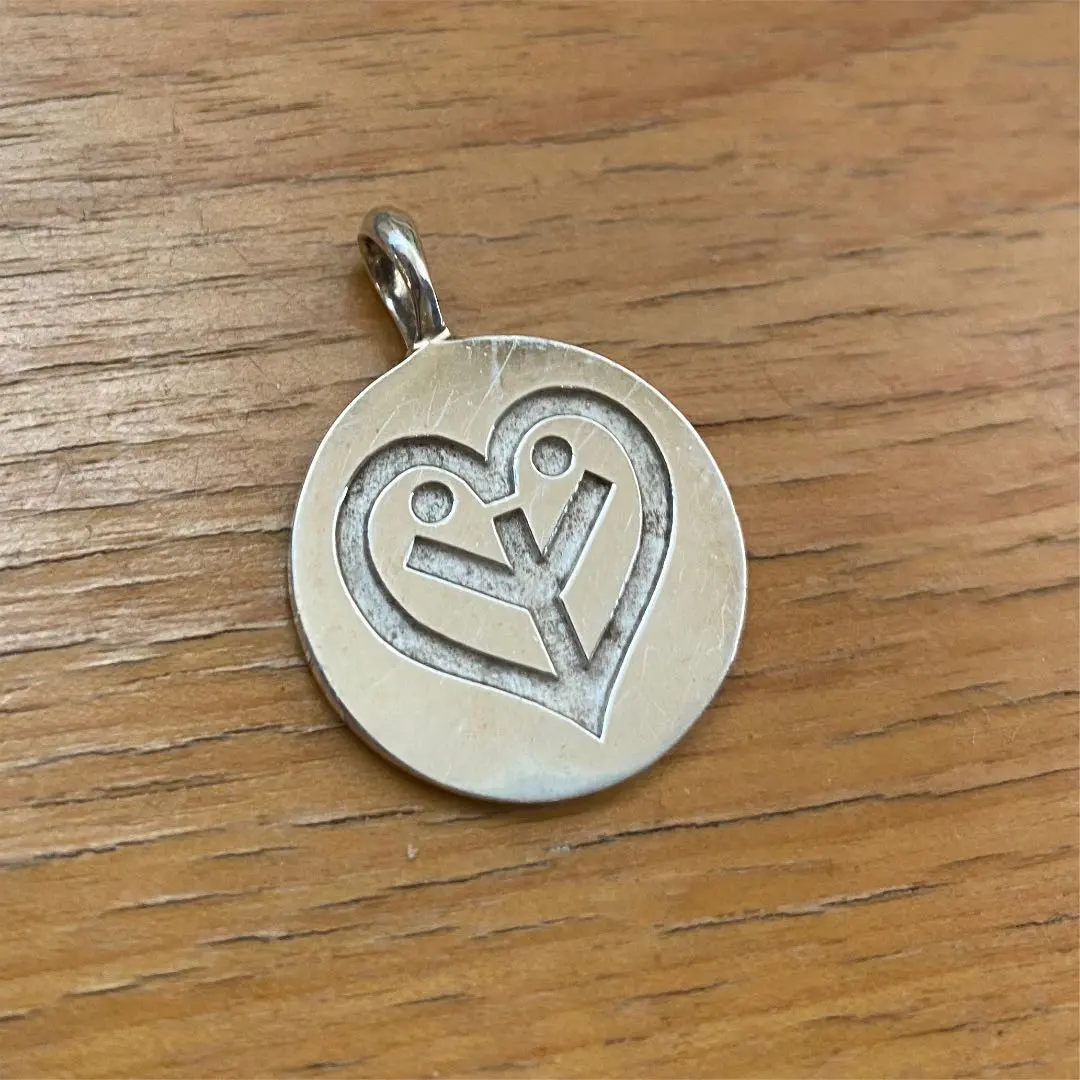 岡村靖幸 ピーチマーク ペンダント 90年代 ベロ付き 初期ロゴ 希少 レア