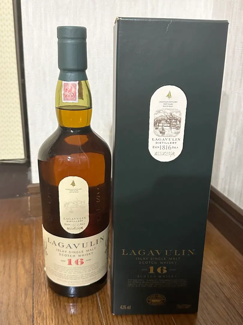 ラガヴーリン LAGAVULIN 16年 1ℓ 旧ボトル 王冠 ホワイトソース