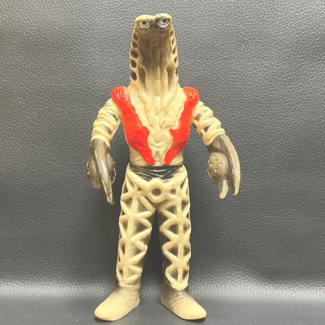 2026年最新】ゴドラ星人 ソフビの人気アイテム - メルカリ