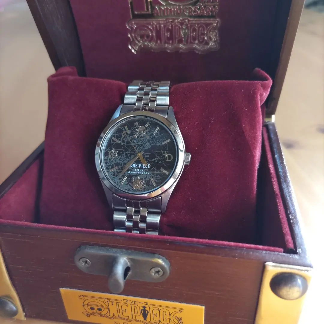 2026年最新】ワンピース10周年記念腕時計の人気アイテム - メルカリ