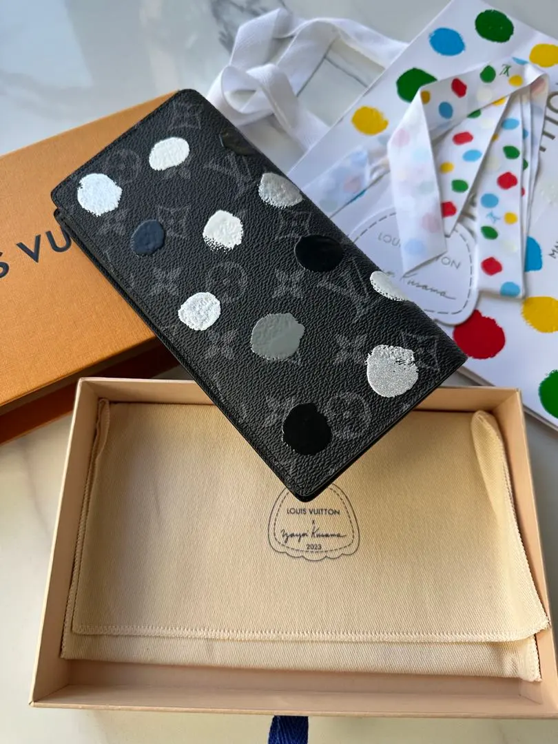 2026年最新】草間彌生 皿の人気アイテム - メルカリ