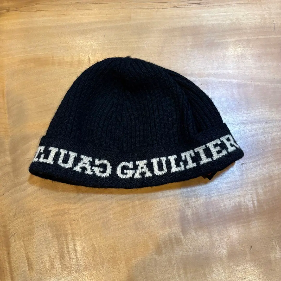 Jean Paul GAULTIER CLASSIQUE デビルホーンニット帽 Jean paul