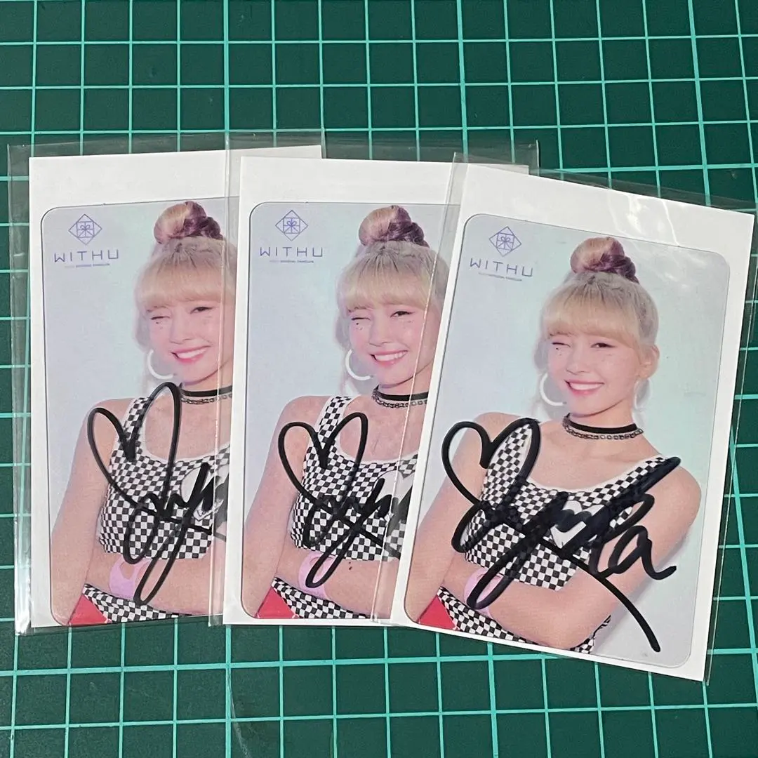 2026年最新】niziuマユカ直筆サインの人気アイテム - メルカリ