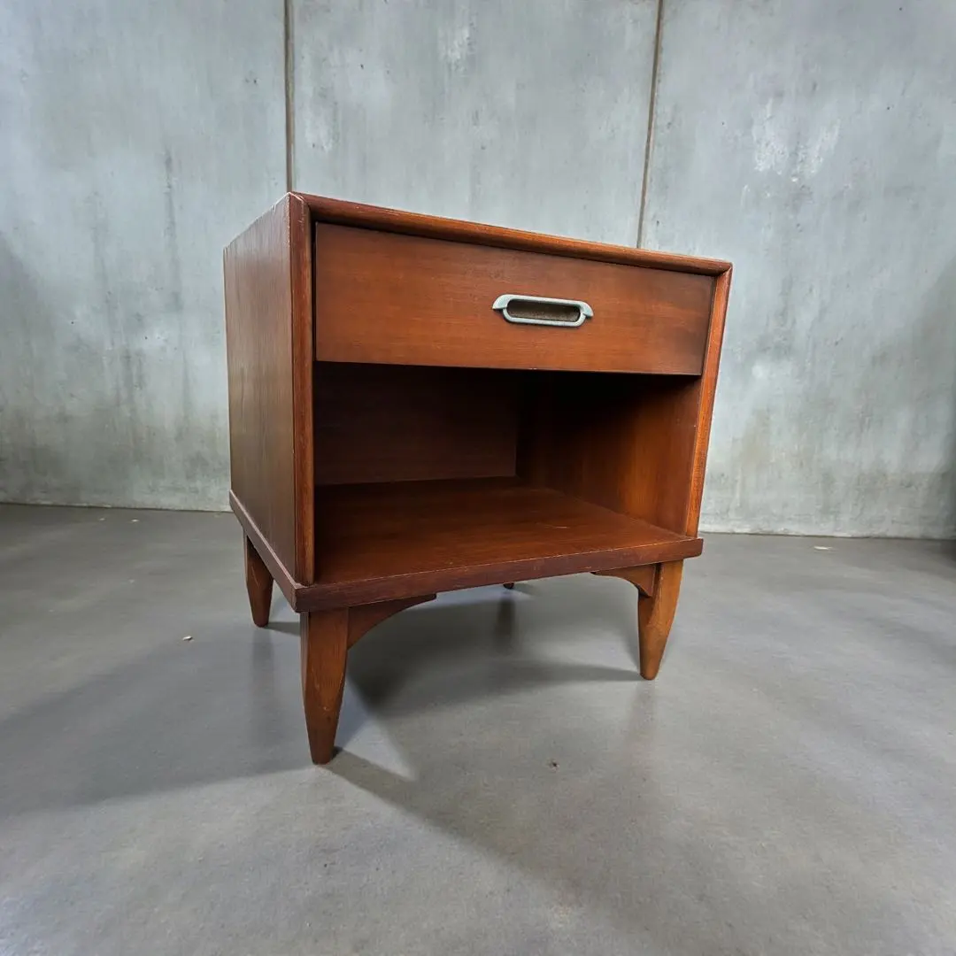 2026年最新】ナイトテーブル 米軍の人気アイテム - メルカリ