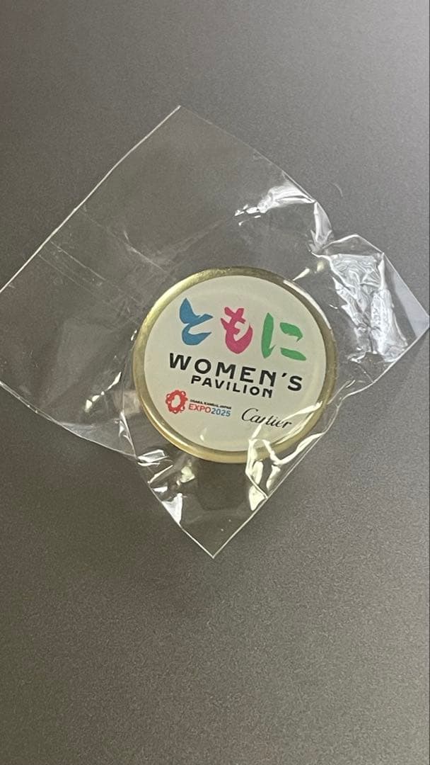 非売品】大阪関西万博 ウーマンズパビリオン カルティエ ピンバッジ