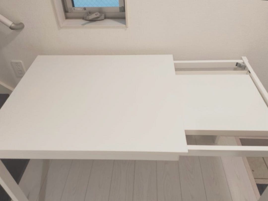 【廃盤・美品】IKEA　VANGSTA 　伸長式ダイニングテーブル　2～4人用