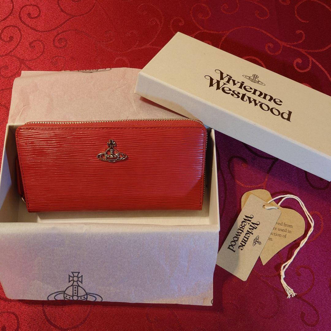 新品⭐️箱、タグ付き Vivienne Westwood 長財布 赤 - メルカリ