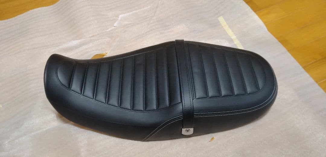 Kawasaki Z900RS 2025年ノーマル外装一式