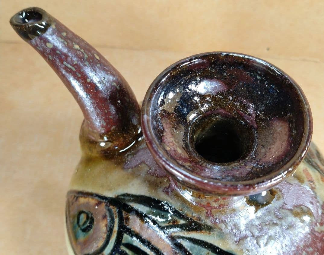 【本物保証】金城次郎 壷屋焼 カラカラ(笑う魚,魚文) 共箱 栞 人間国宝 美品